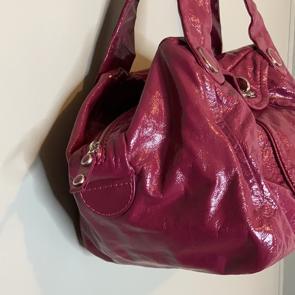 Marc by Marc Jacobs ,turn lock red purse. - Picture 14 of 15